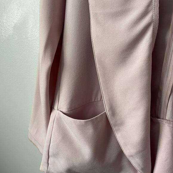 DYNAMITE CASUAL FITTED BLAZER WITH POCKETS SIZE L - Picture 9 of 9